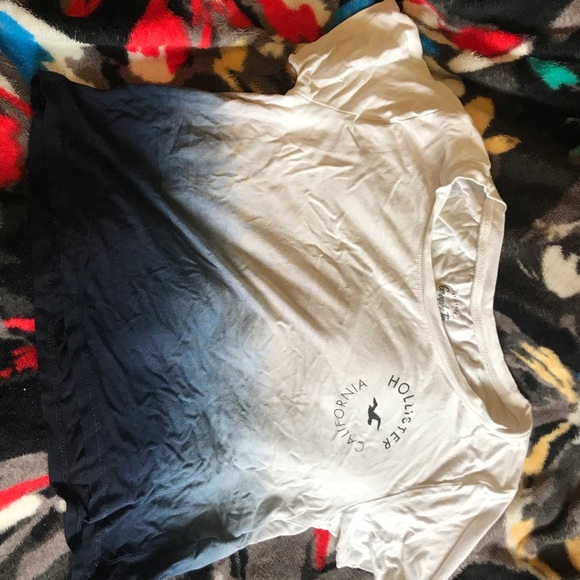 Hollister T - Shirt - Picture 2 of 4